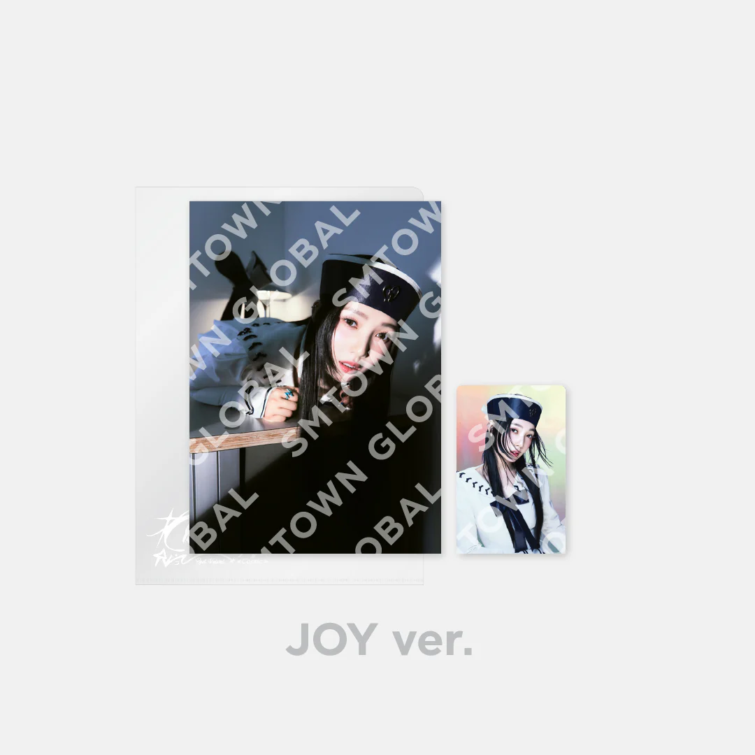 POSTCARD+HOLOGRAM PHOTO CARD SET - Red Velvet 'Cosmic' Album MD - Image 5