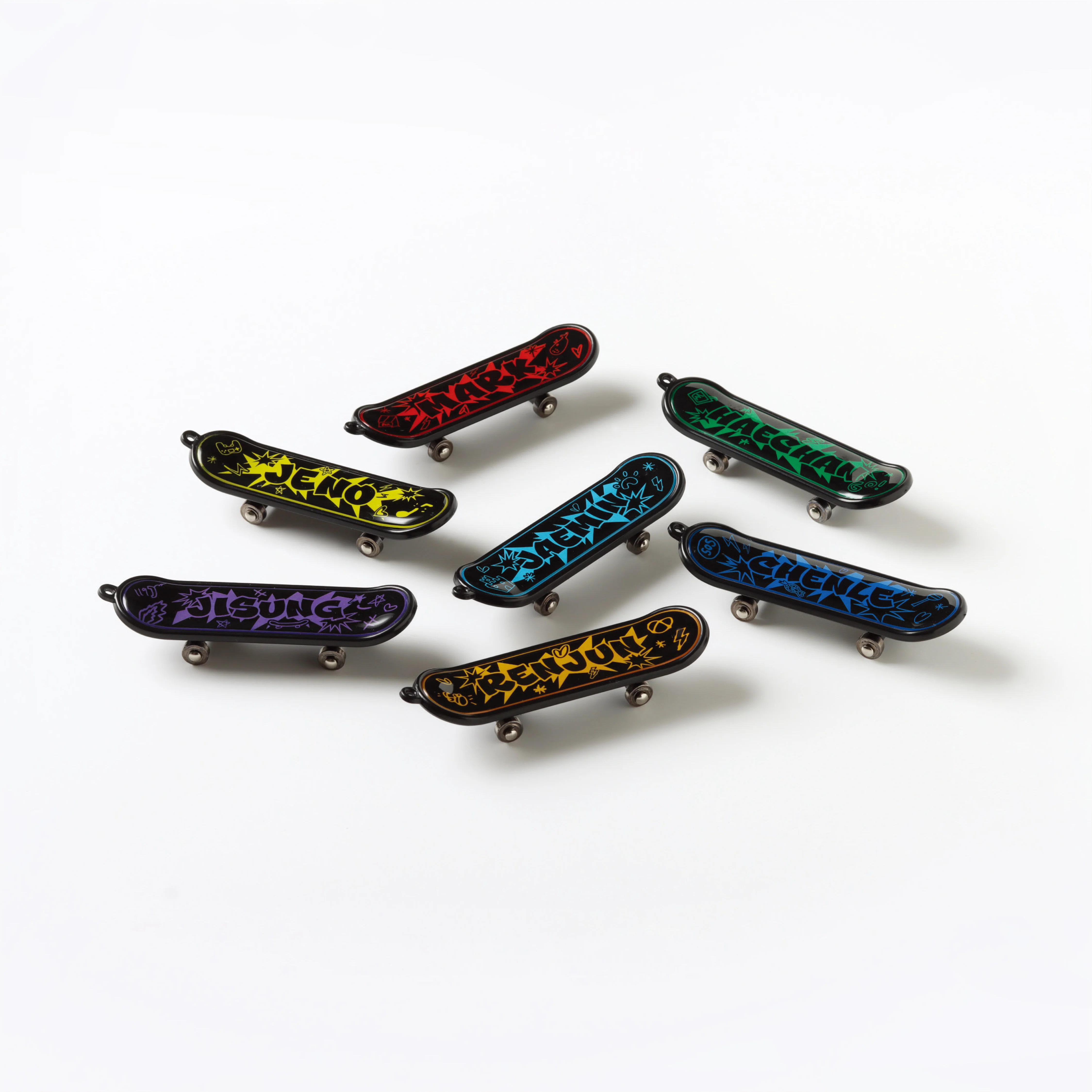 SKATEBOARD KEYCHAIN SET - 2024 NCT DREAM WORLD TOUR <THE DREAM SHOW 3 : DREAMSCAPE> FINALE MD - Image 9